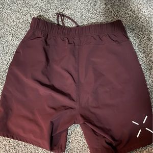 Ten thousand foundation short